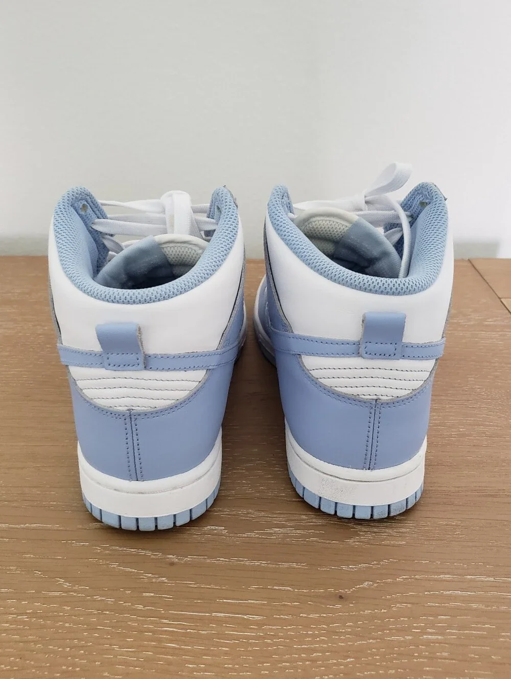 *SOLD* - Nike Women's Dunk High 'Aluminum - Picture 4 of 8